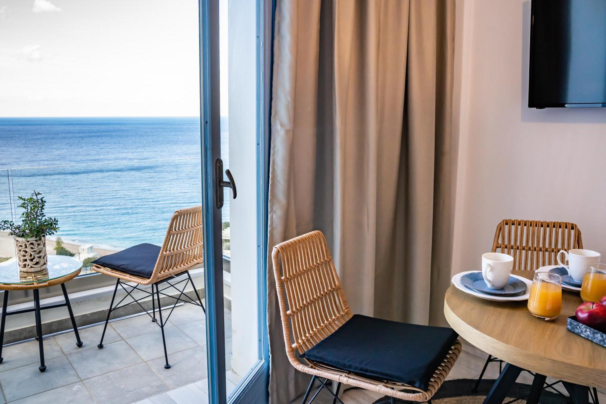 Yploui Suites Karpathos Buitenkant foto