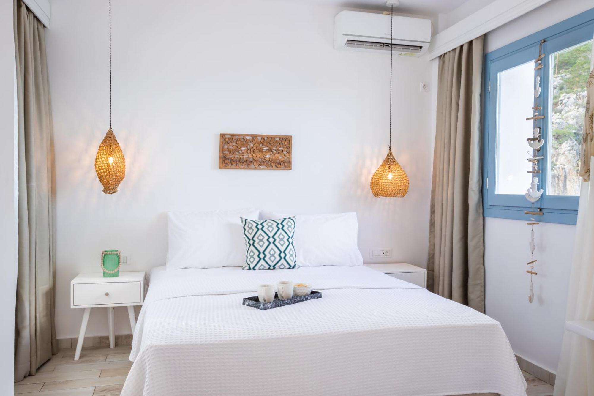 Yploui Suites Karpathos Buitenkant foto