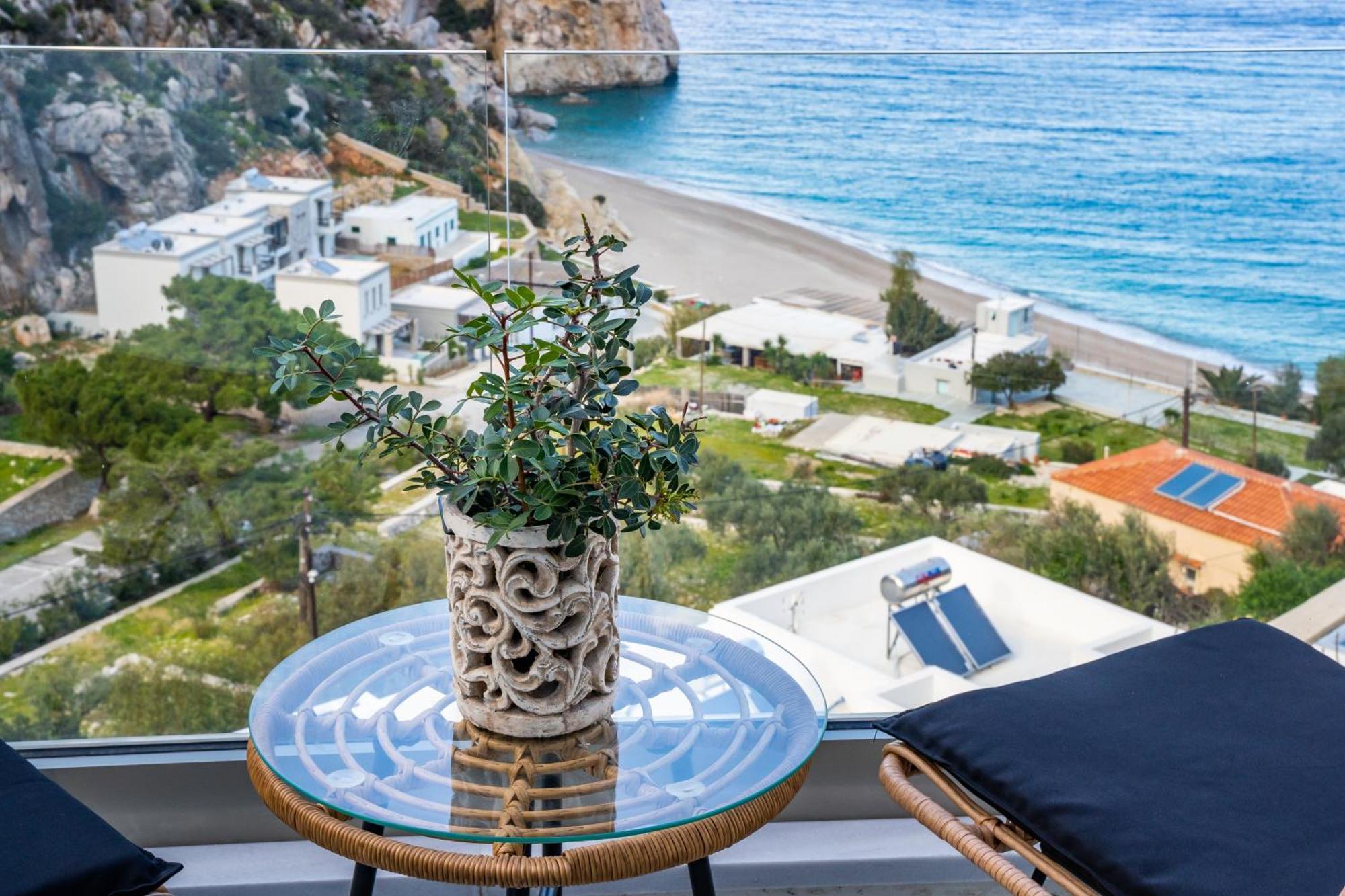 Yploui Suites Karpathos Buitenkant foto