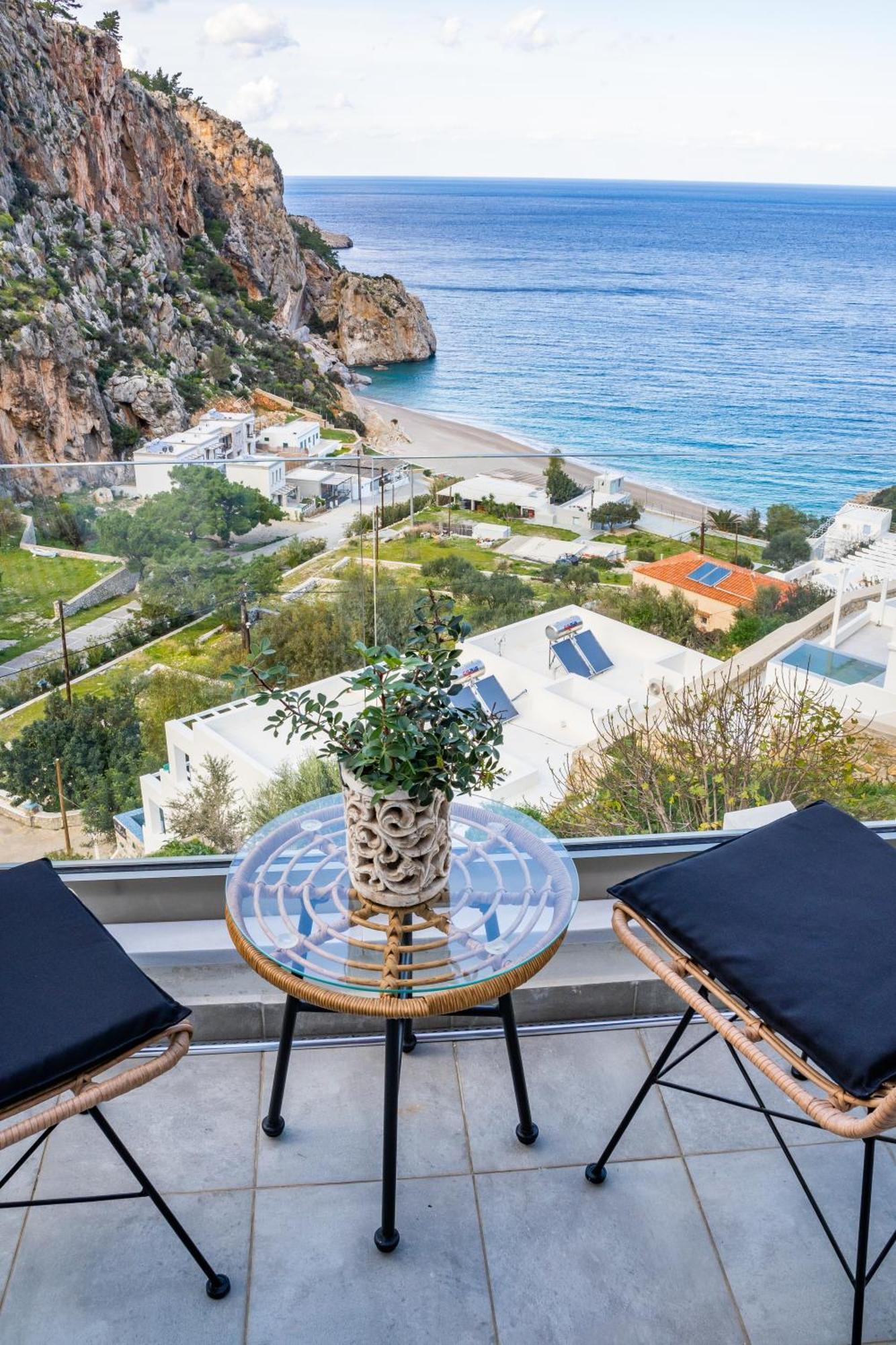 Yploui Suites Karpathos Buitenkant foto