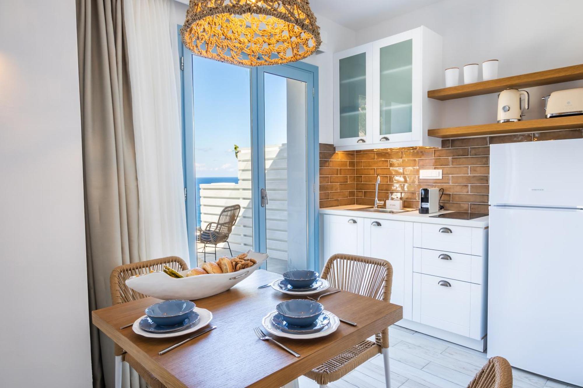 Yploui Suites Karpathos Buitenkant foto